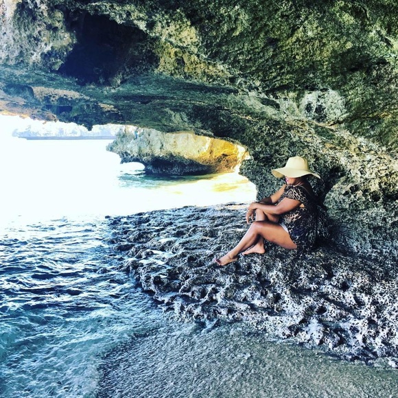 Meet your Posher, Mary - Picture 4 of 4